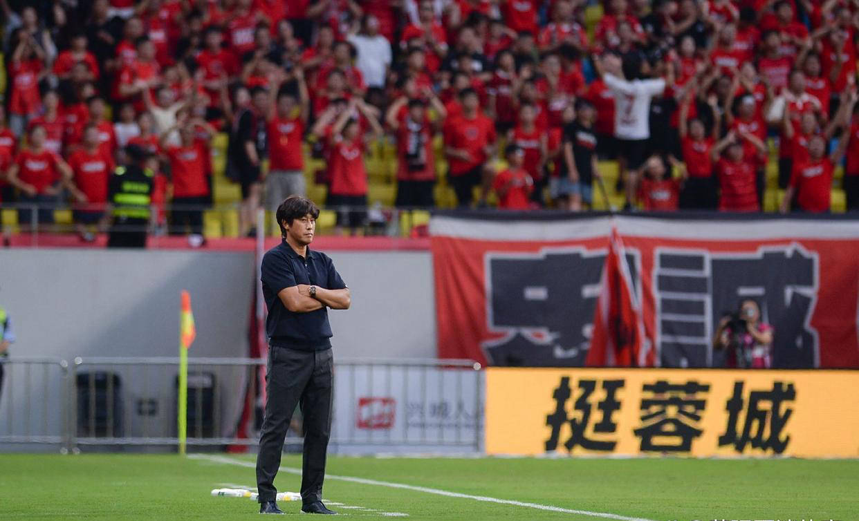 亚冠冲刺阶段再迎强敌,拜仁慕尼黑临场应变,主帅态度:管理层满意,球队文化被再次提及的简单介绍 亚冠冲刺阶段再迎强敌,拜仁慕尼黑临场应变,主帅态度:管理层满意,球队文化被再次提及的简单介绍