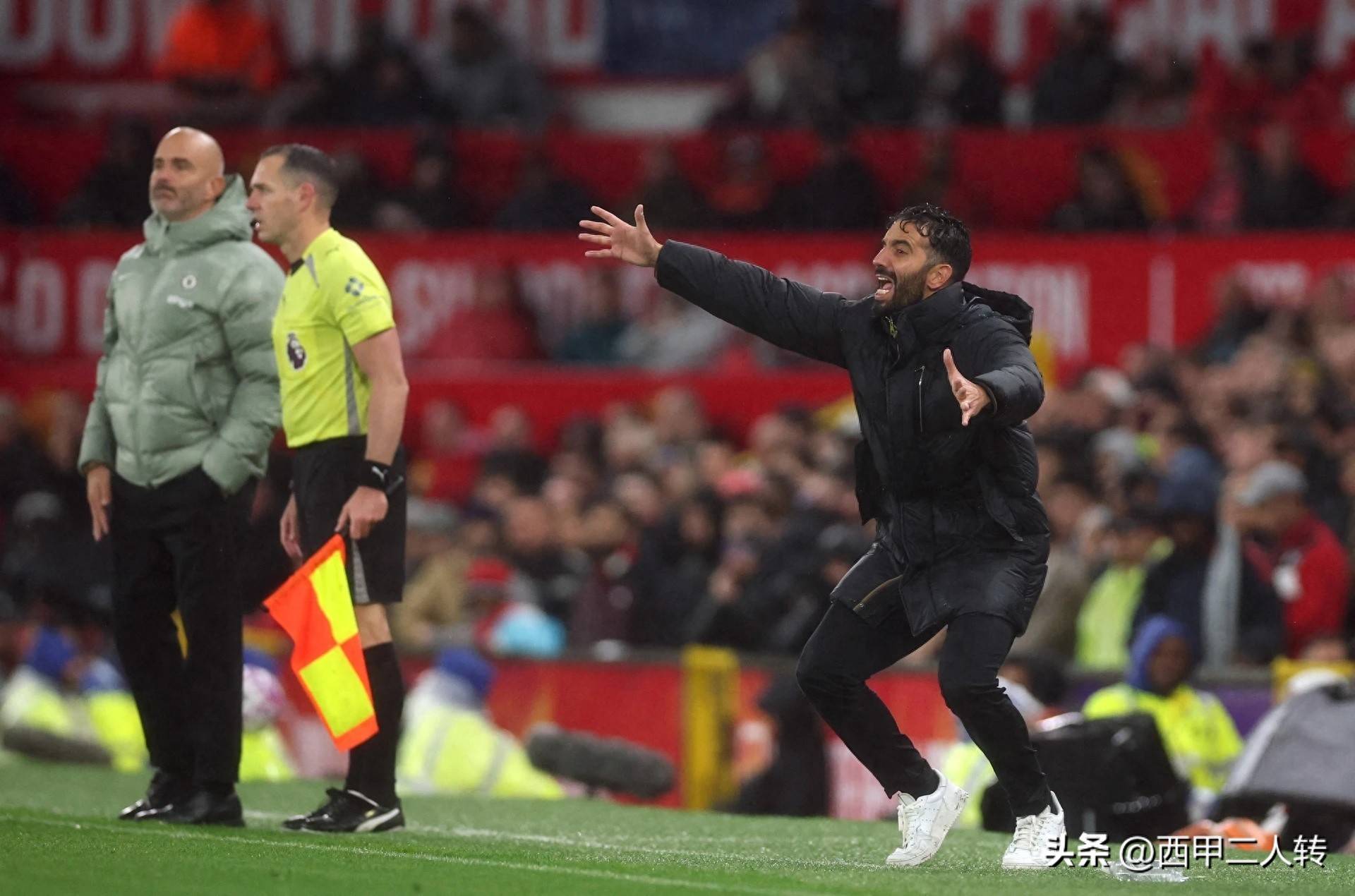  大比分获胜引发热议！，德约科维奇在曼联比赛中出色发挥气势如虹延续