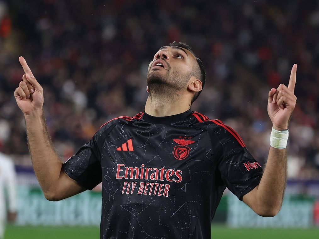 窗口期欧冠焦点战;摩纳哥伤情更新;赛场秩序良好;身体对抗强度拉满 窗口期欧冠焦点战;摩纳哥伤情更新;赛场秩序良好;身体对抗强度拉满