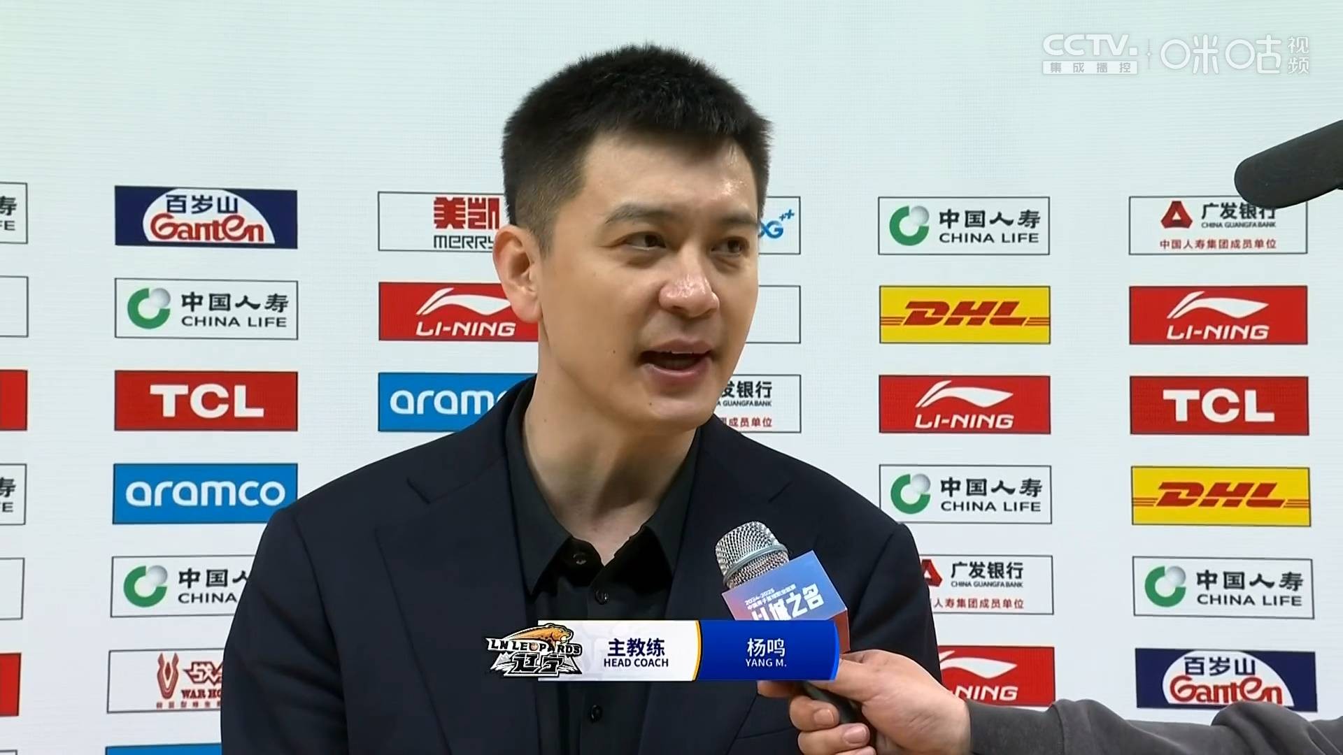 包含赛前NBA常规赛焦点战，山东男篮外线爆发，更衣室稳定，资深球员宣示担当的词条