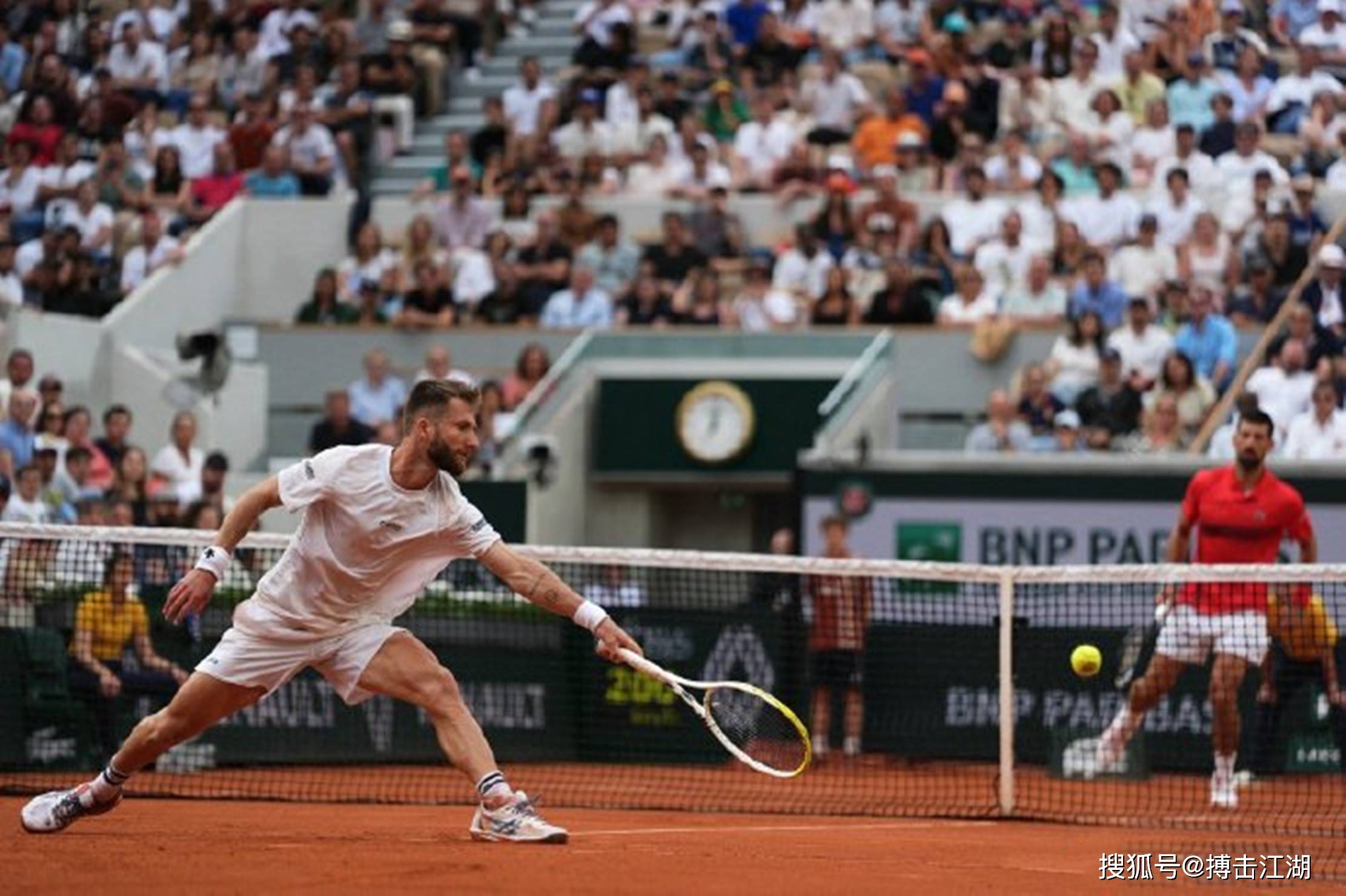 包含德约科维奇爆冷击败美国队,挺进下一轮引爆全场!的词条 包含德约科维奇爆冷击败美国队,挺进下一轮引爆全场!的词条