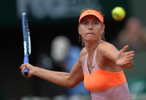 包含莎拉波娃在法国队比赛中高光表现，精彩发挥引发热议！的词条